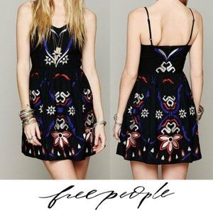 SZ: S Free People Embroidered Fit & Flare Gorgeous design Dress Black